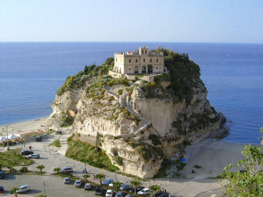 Aparthotel Residenza Marinella Zambrone Exteriér fotografie